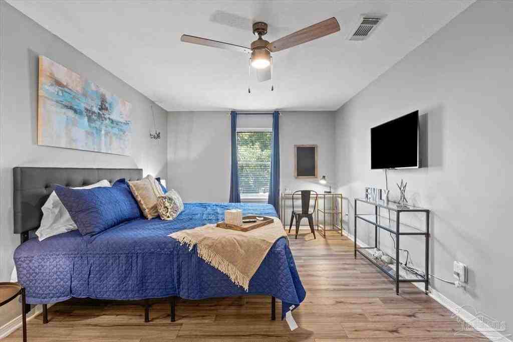 East Olive Road 3783 - Photo 4 of 24