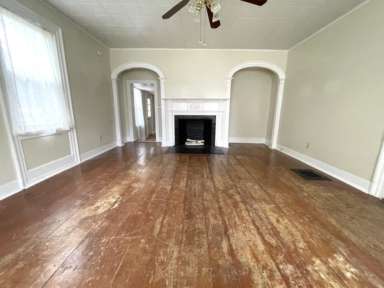 43 N Main Street - Photo 5 of 9