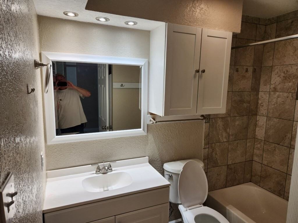 102 River Road - Photo 2 of 5