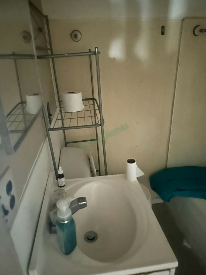 2807 West Nevada Street - Photo 5 of 7