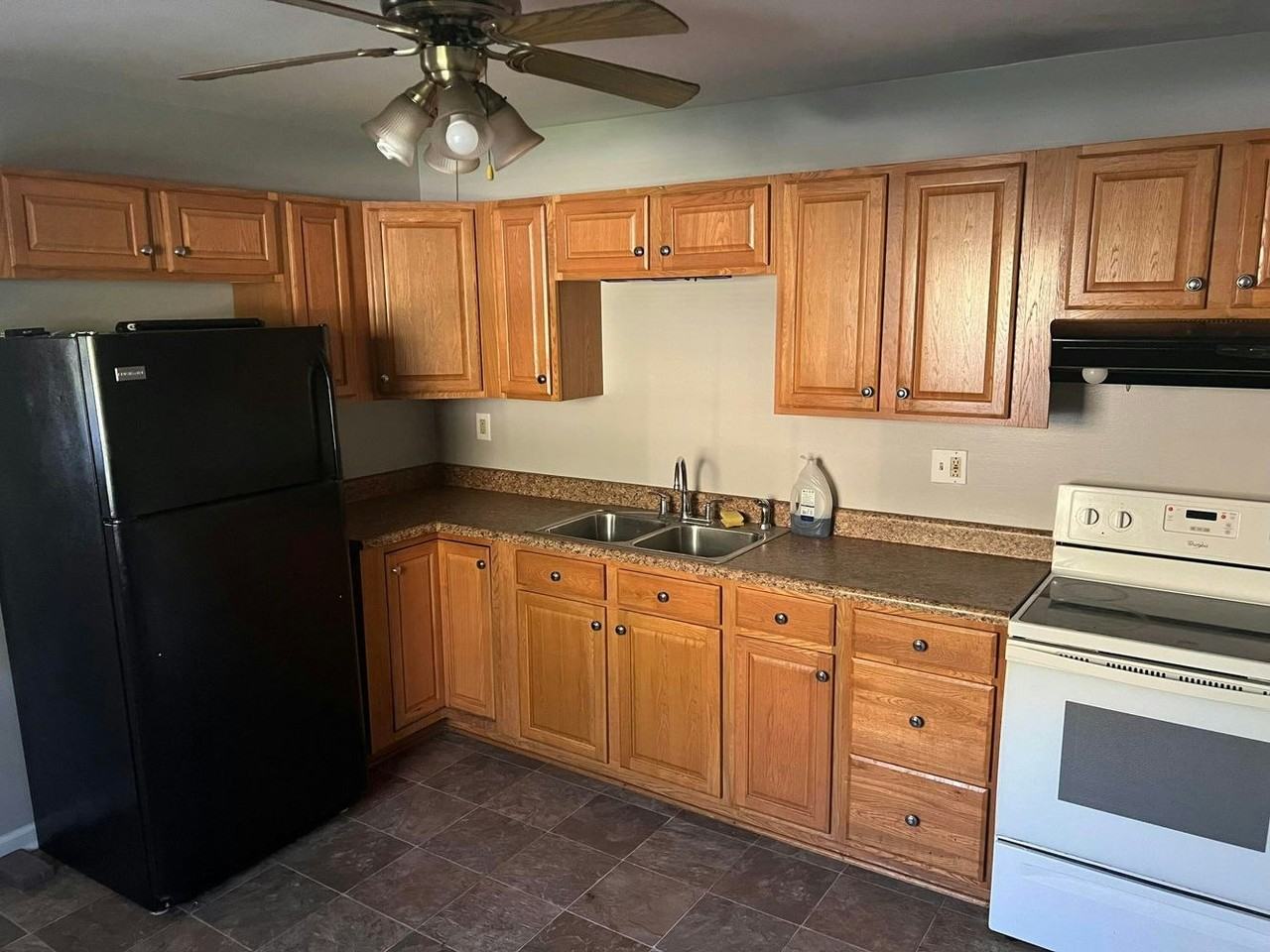 2000 Warren Street, Unit 8 - Photo 2 of 9