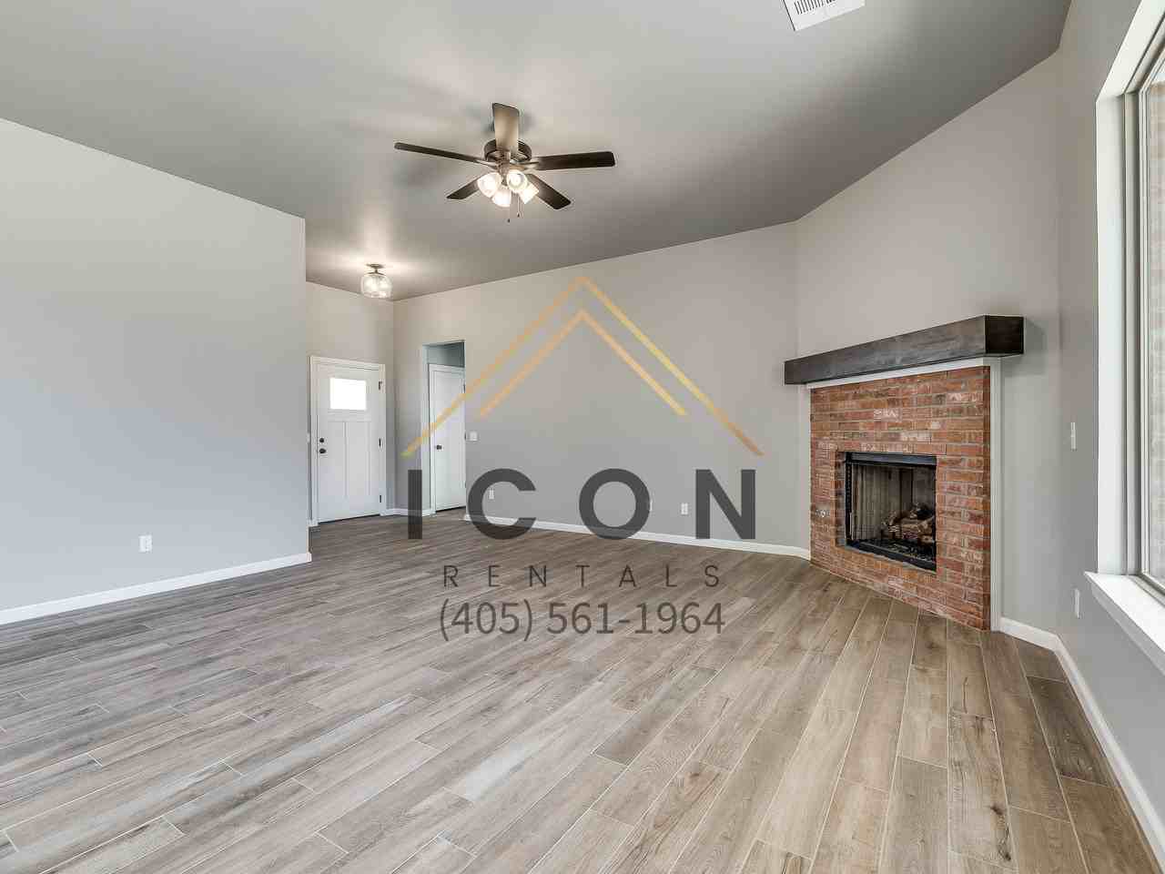 713 N Cottontail Way #1 - Photo 4 of 32