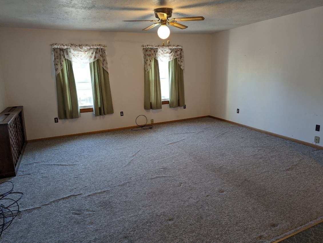 718 Hannah Street - 2apt 2 #2 - Photo 4 of 7