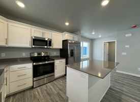 featured image of 112 Marshall Loop