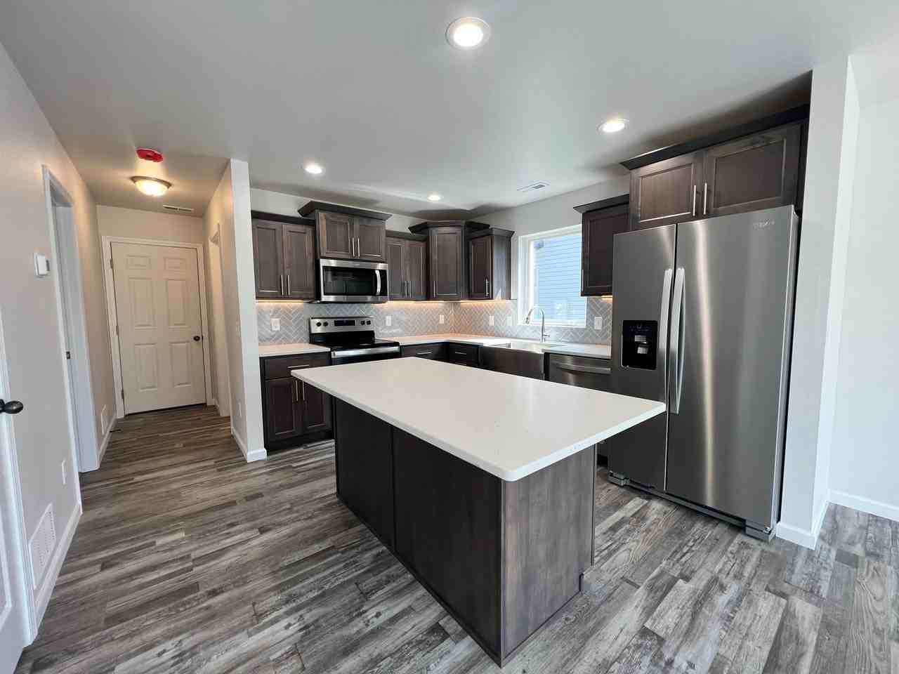 133 Marshall Loop - Photo 4 of 16