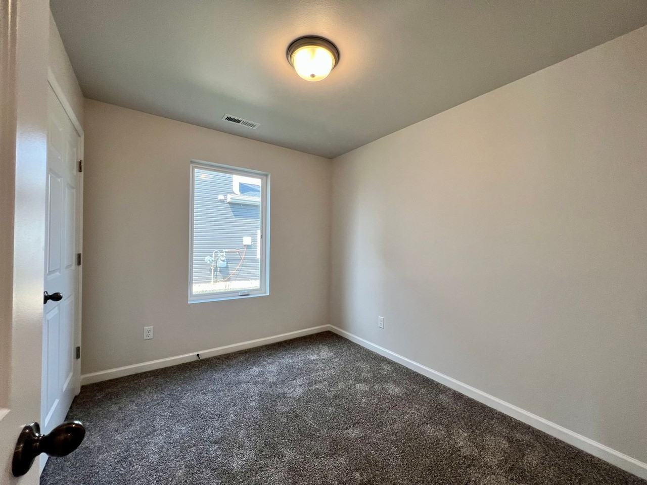 133 Marshall Loop - Photo 7 of 16