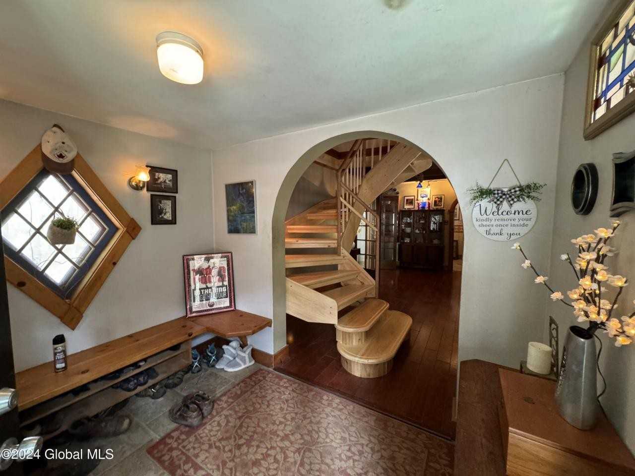 15 West Ln - Photo 3 of 23