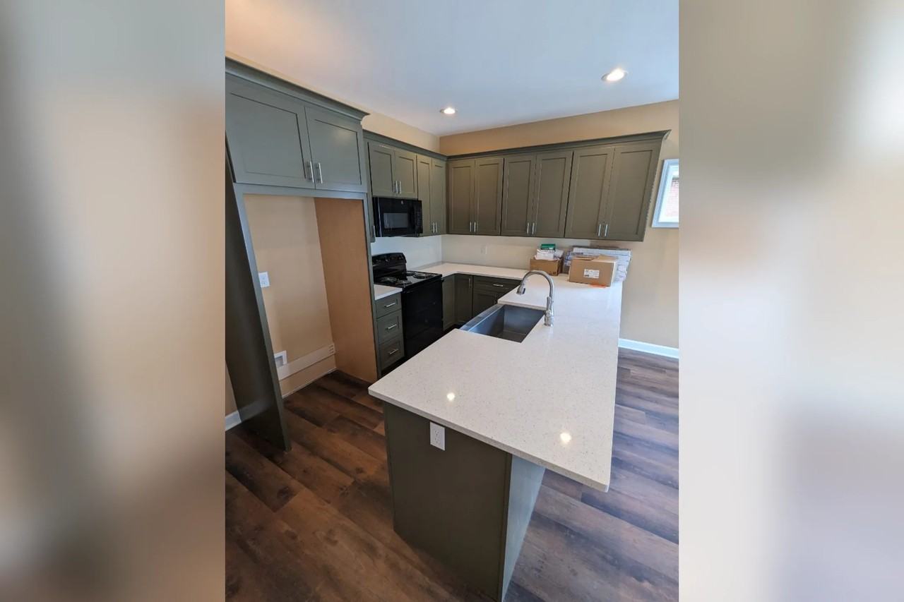 212 Cedarmont Cir - Photo 3 of 10