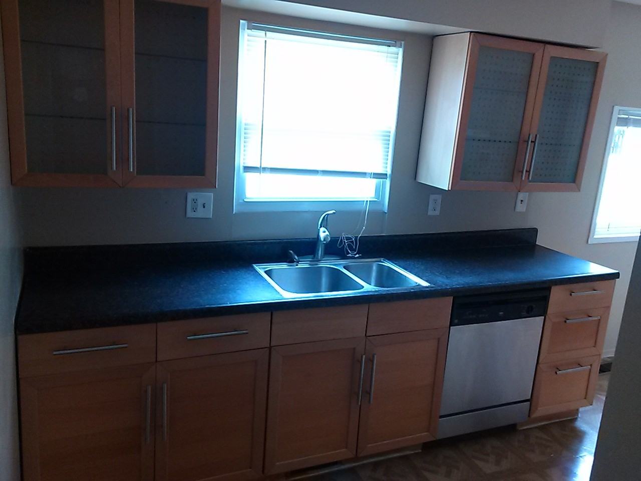 15844 Springhill St - Photo 3 of 12