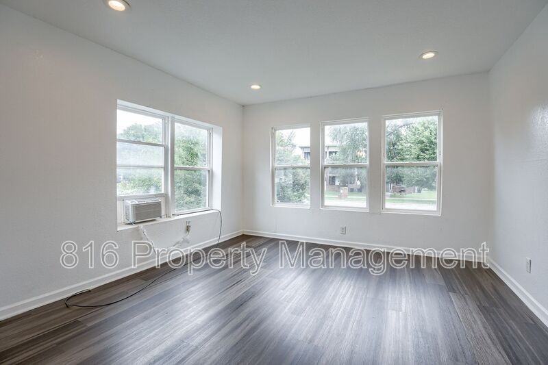 2704 Benton Blvd - Photo 3 of 22