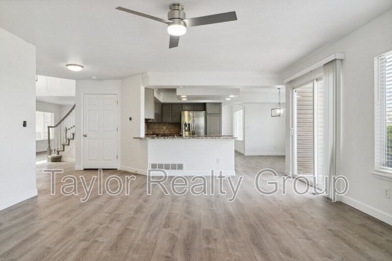 20875 E 49th Ave - Photo 7 of 25