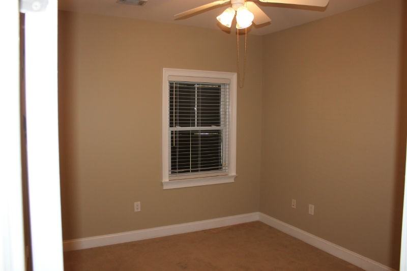 1879 Pierce St - Photo 2 of 19