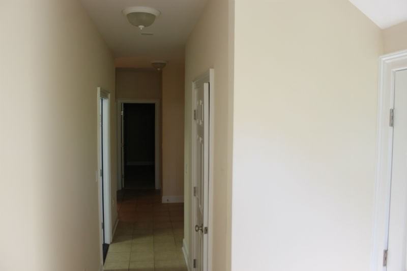 1879 Pierce St - Photo 3 of 19