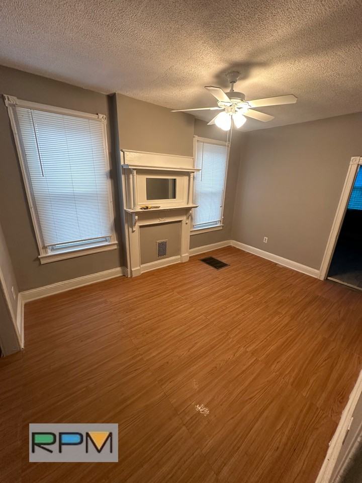 16 S Smallwood St - Photo 3 of 9