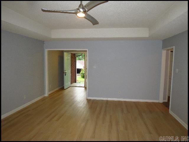 3704 Lakewood Valley Dr - Photo 2 of 22