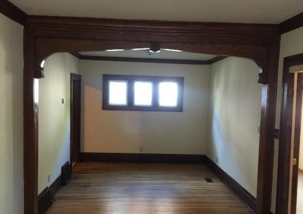 706 W Minnehaha Ave - Photo 2 of 8