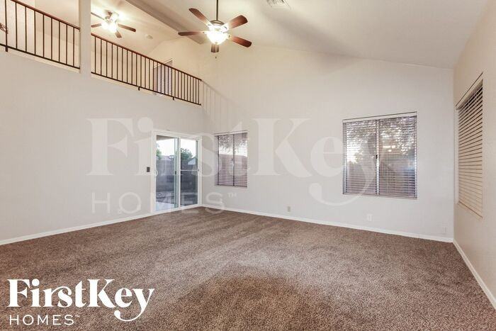 11220 N 60th Dr - Photo 3 of 15