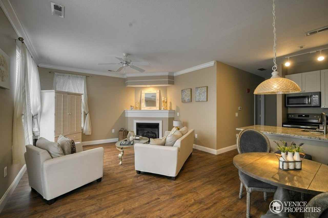 1791 1791 Drayton Court - Photo 2 of 18