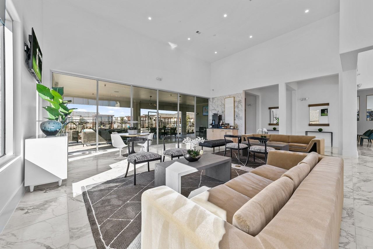 Luxe of McKinney - Photo 5 of 50