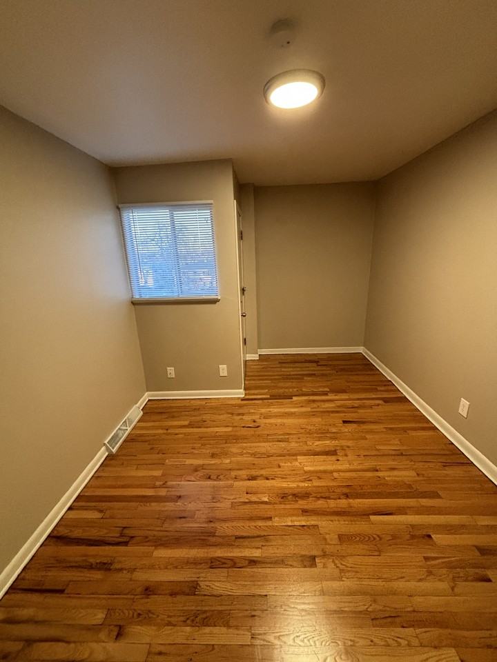 1119 Catalpa Circle - Photo 2 of 23