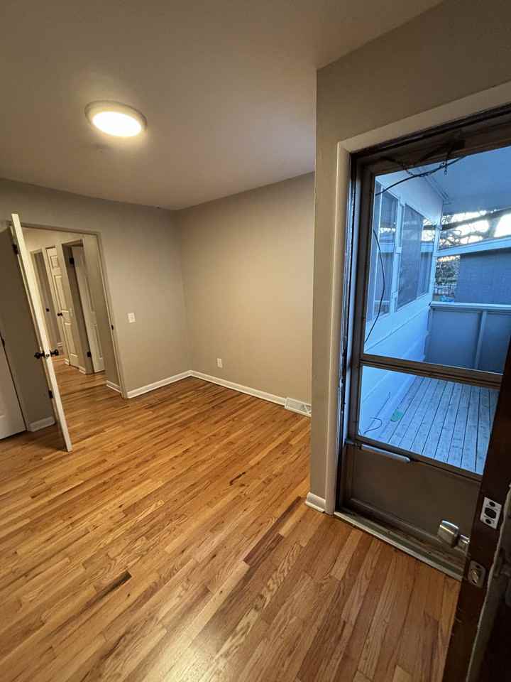 1119 Catalpa Circle - Photo 3 of 23