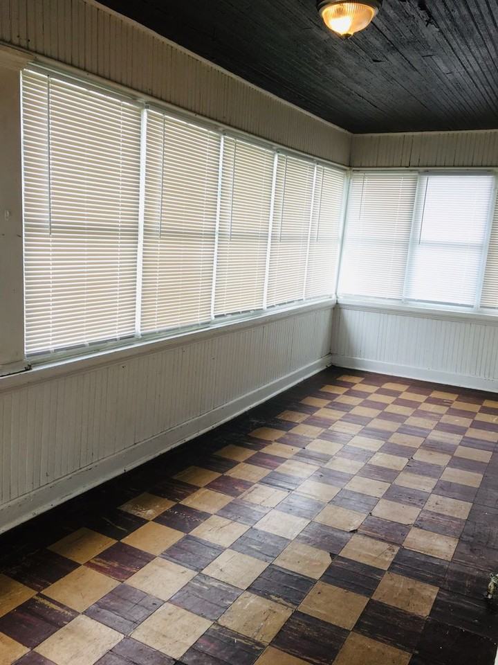 1316 Lynn Street - Photo 3 of 16