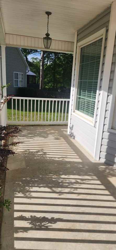 8 Bethel Oaks Ct - Photo 3 of 30