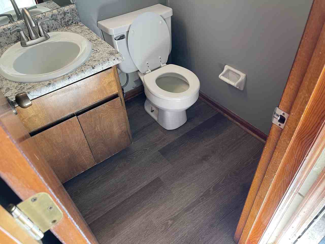 3744 Donovan Dr - Photo 3 of 15