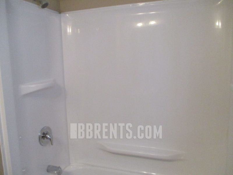 1611 Vancouver Dr - Photo 3 of 37