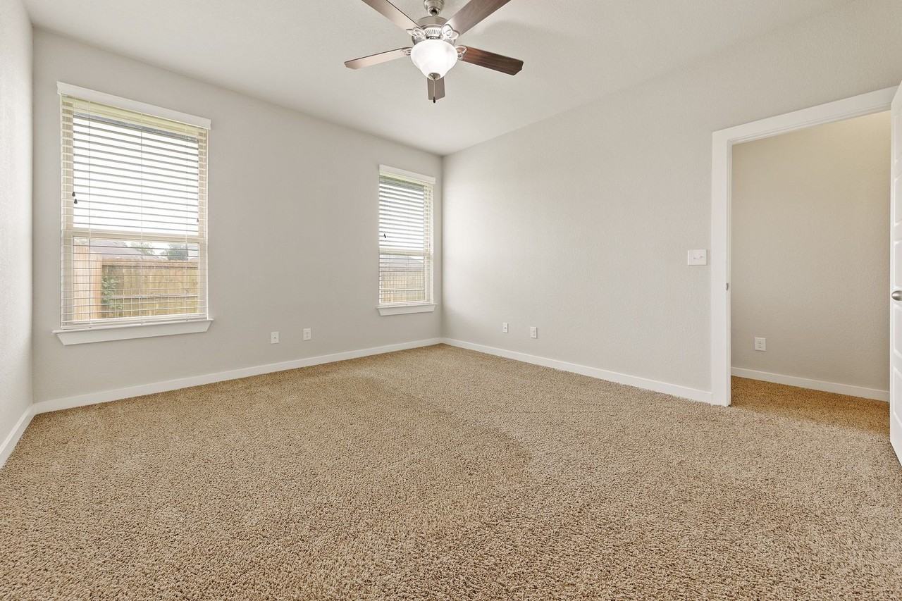 108 Hidden Springs Dr - Photo 5 of 8
