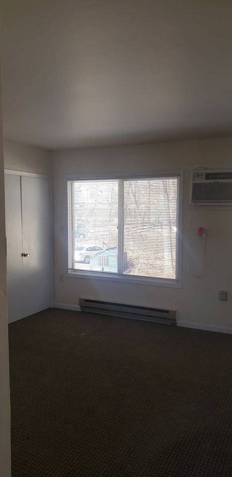 900 Ann St - Photo 3 of 6