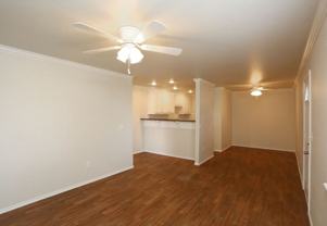 The Cottages at UCO - Photo 1 of 1