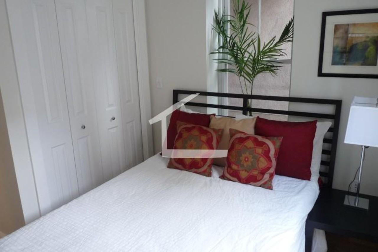 54 Kent St - Photo 5 of 17