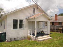 featured image of 1016 Ne 8th Ave