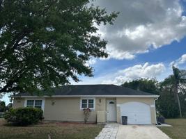featured image of 1662 Se Collette Ct