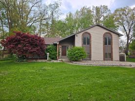 11044 River Oaks Ln E - Photo 1 of 1