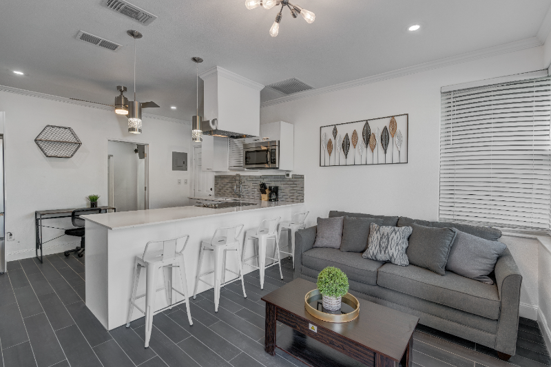 2608 W Swann Ave #4