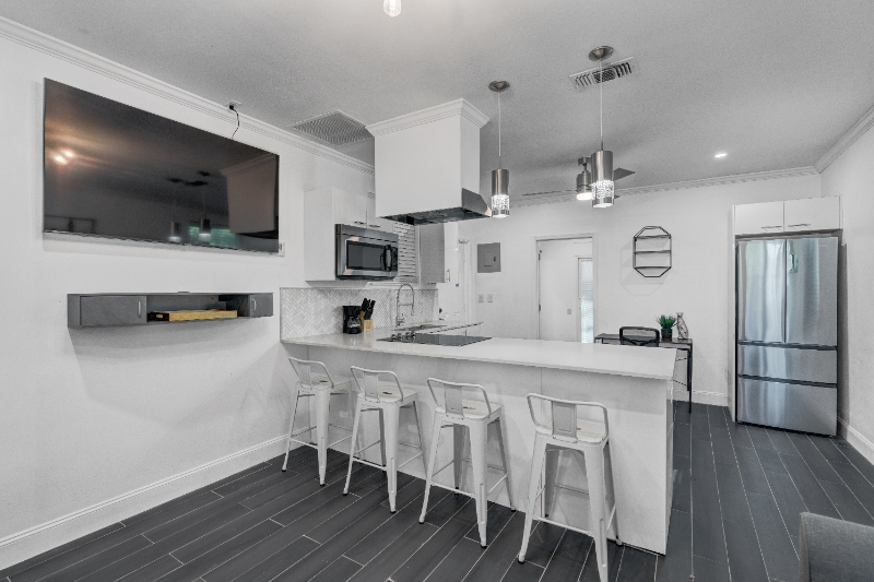 2608 W Swann Ave #5