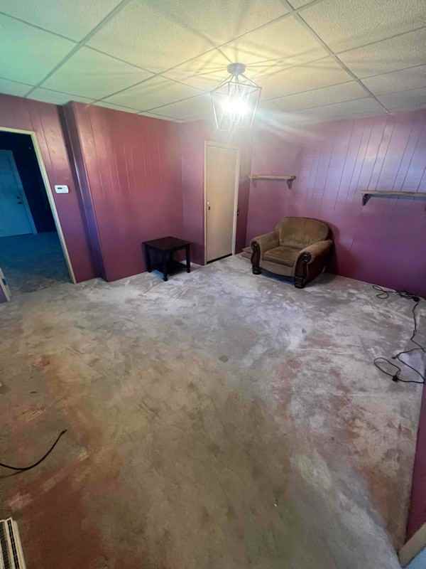 913 Virginia St - Photo 3 of 7