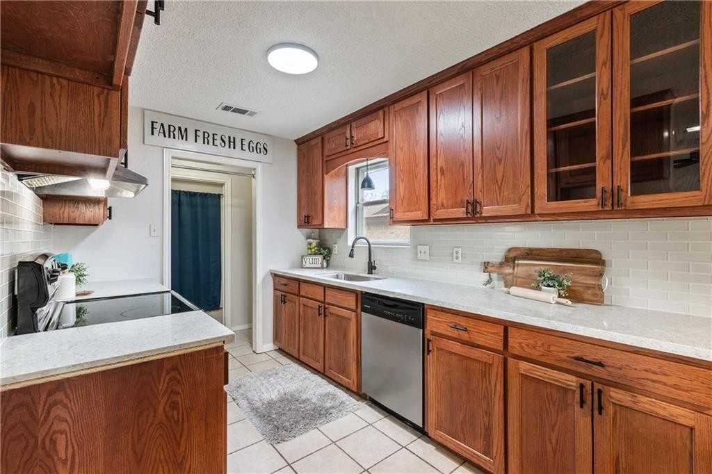 503 Glenleigh Dr #NA - Photo 3 of 4