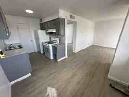 featured image of 1101 West Sherer Street #56