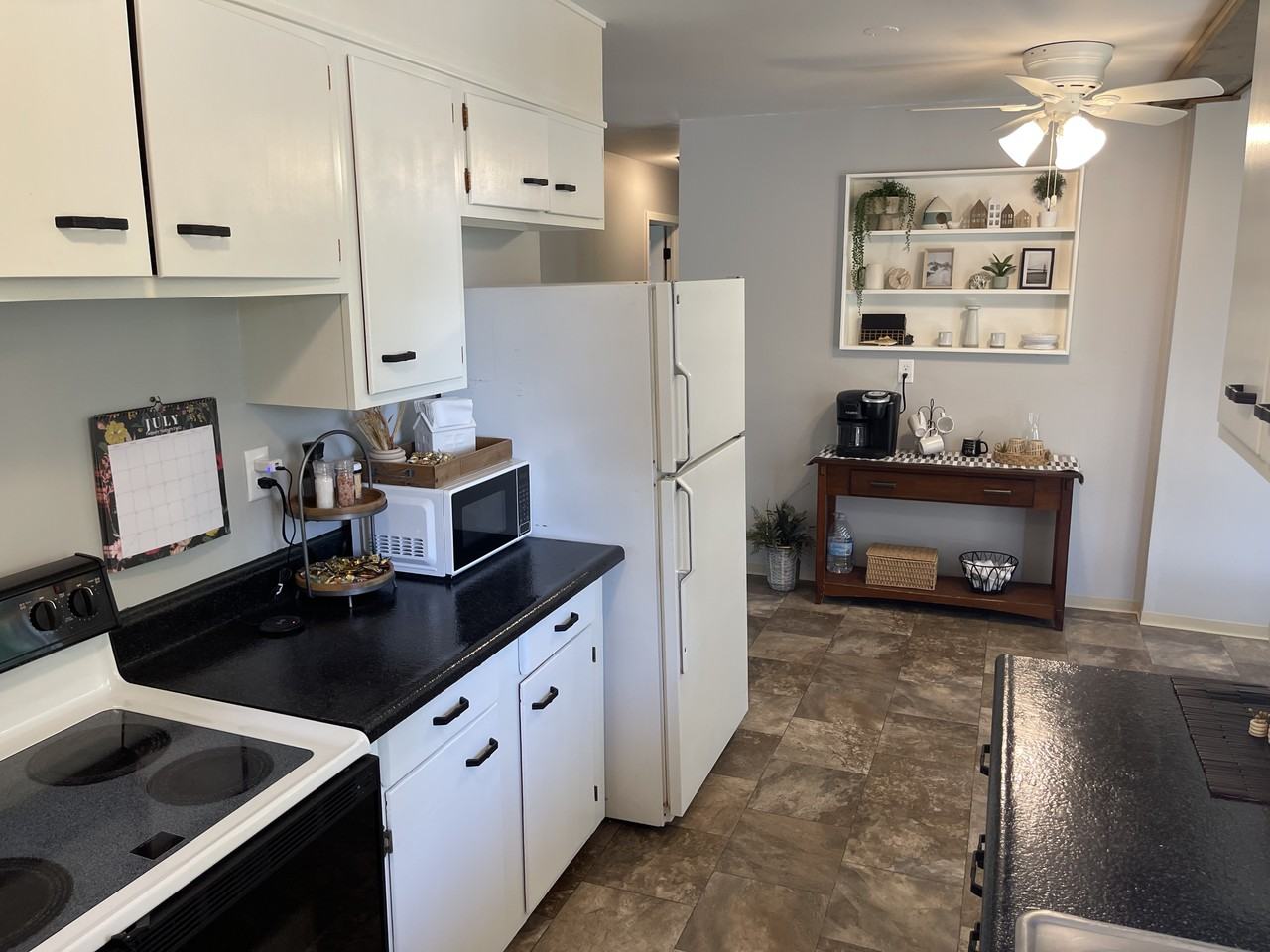 307 S East St #NA - Photo 4 of 25