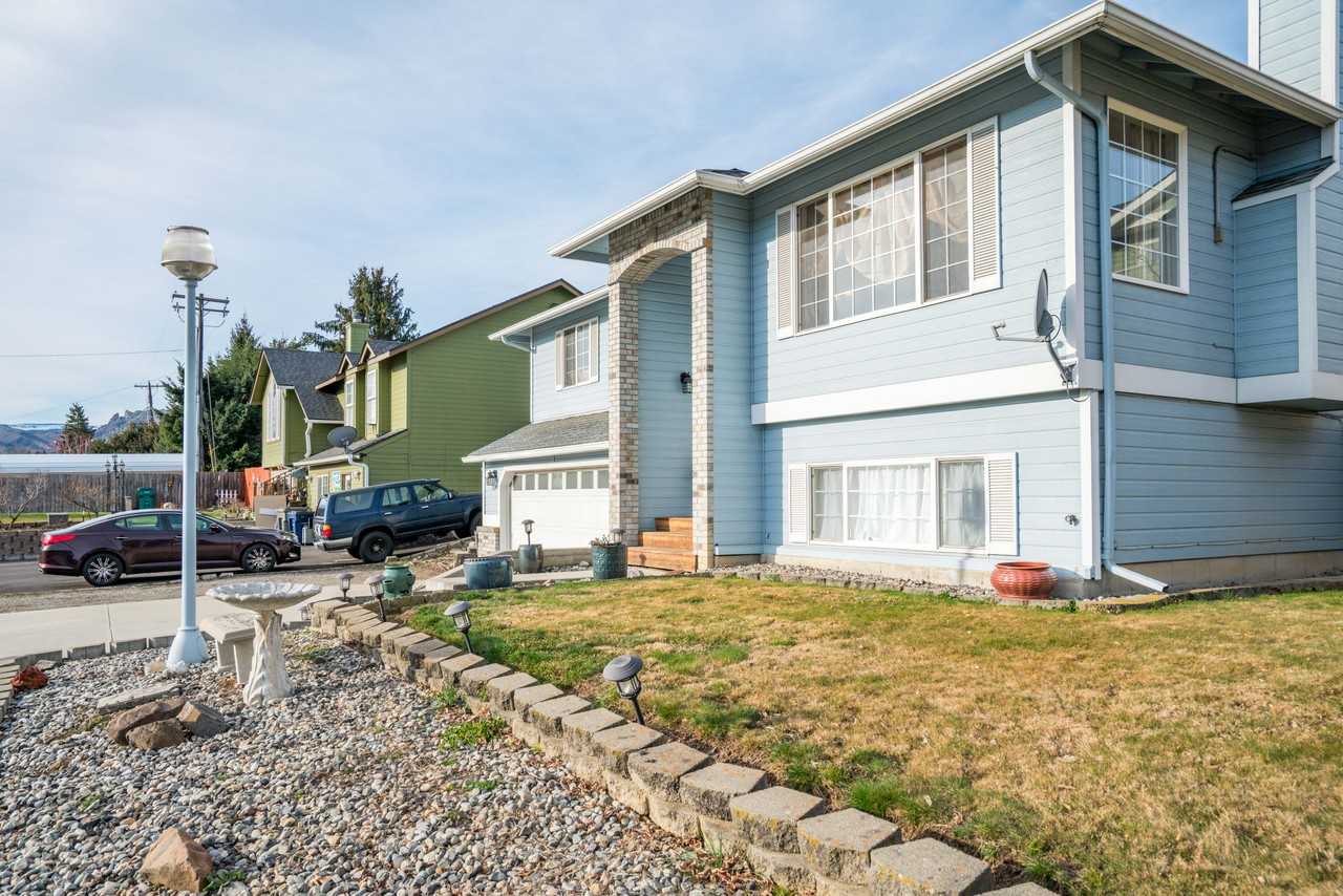 1304 Brown St #NA - Photo 2 of 22