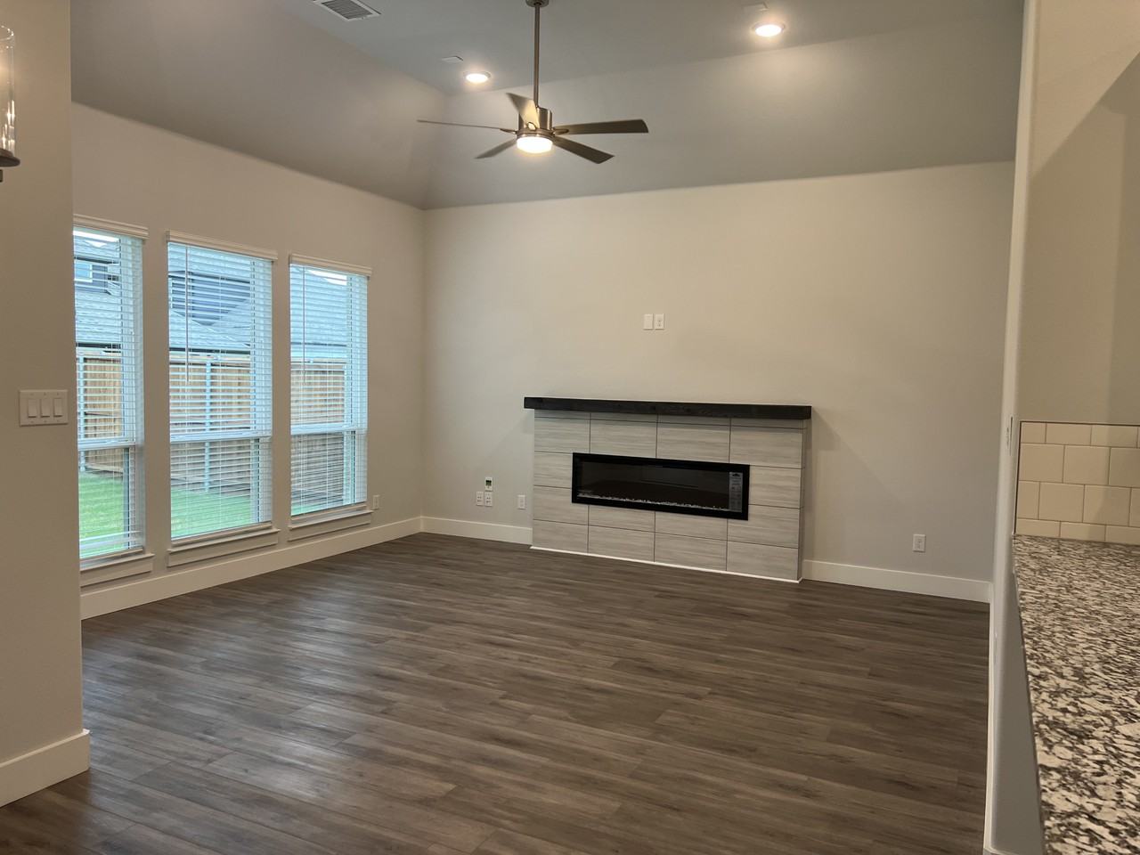 6249 White Creek Dr #NA - Photo 3 of 17