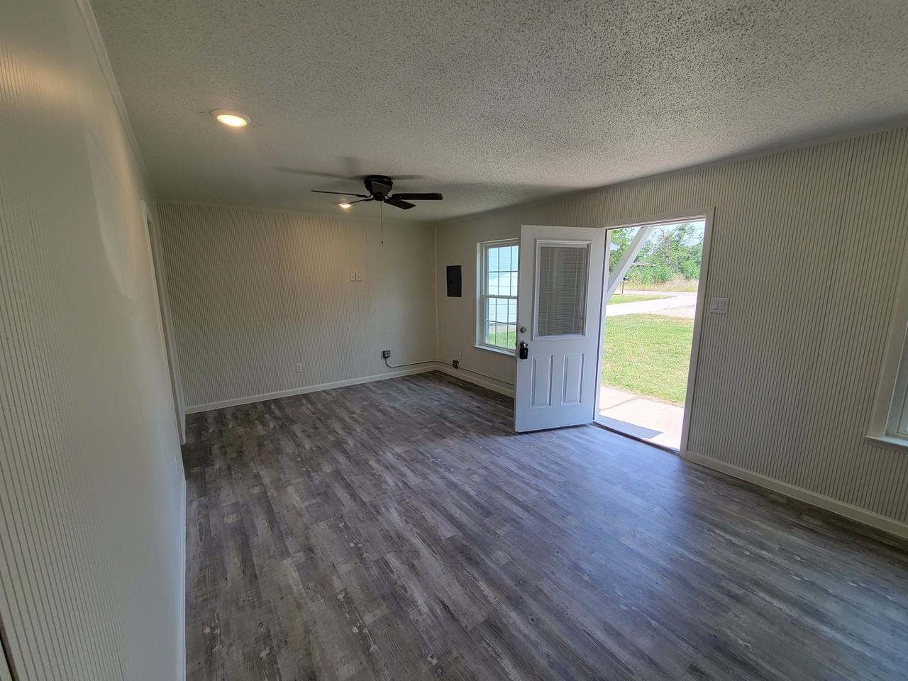 142 W Allen St Unit B #NA - Photo 3 of 15