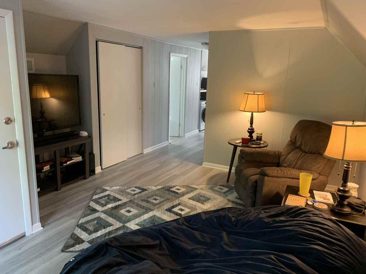 921 Court St - Photo 6 of 8