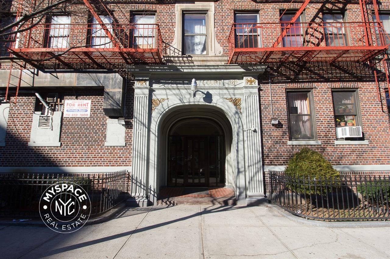 281 Crown St #A16 - Photo 5 of 5