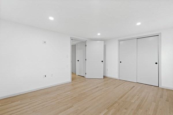 104 Mishawum Rd #1 - Photo 5 of 13