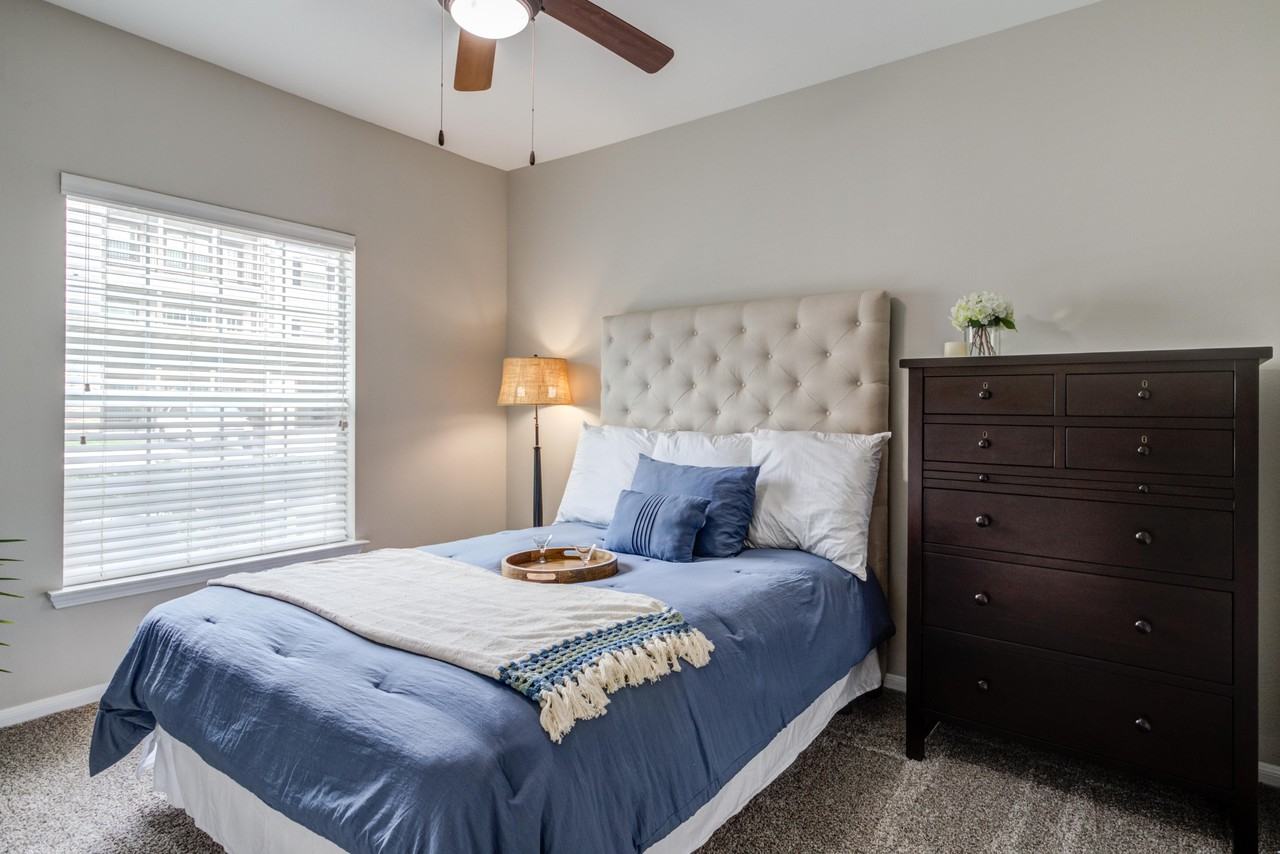 The Waterford at Summer Park - Photo 6 of 33