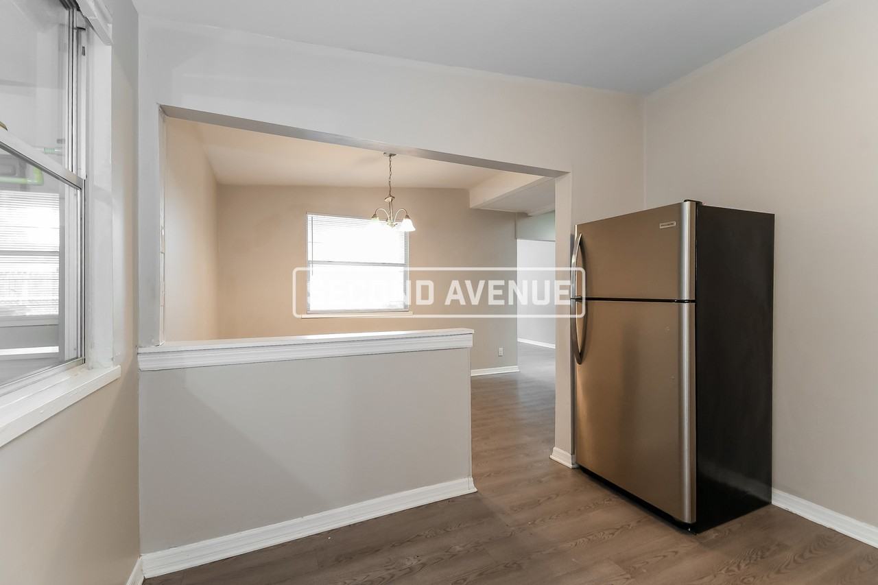 2504 Abercorn Rd - Photo 6 of 23